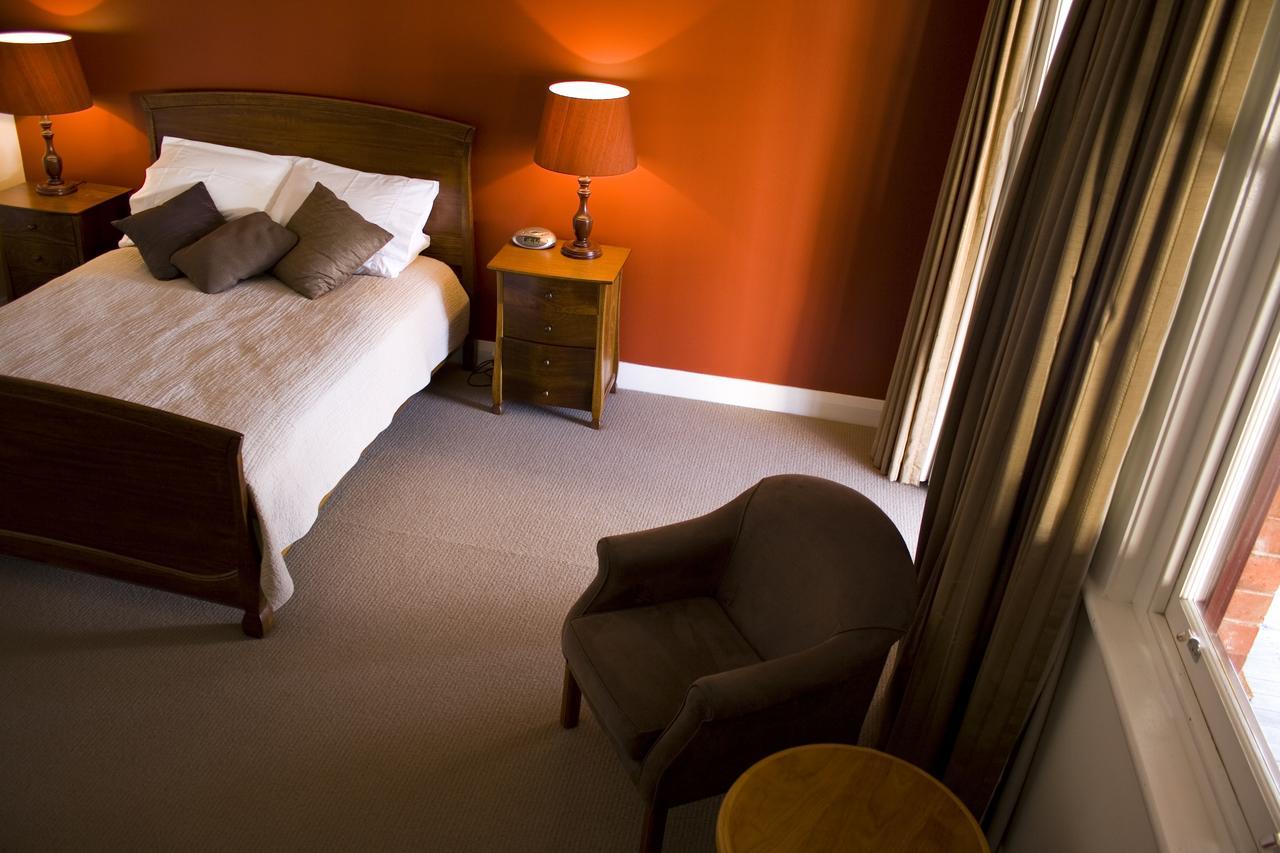 The Bridgetown Hotel Bagian luar foto